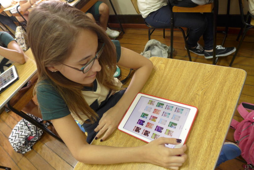 Apple Distinguished School