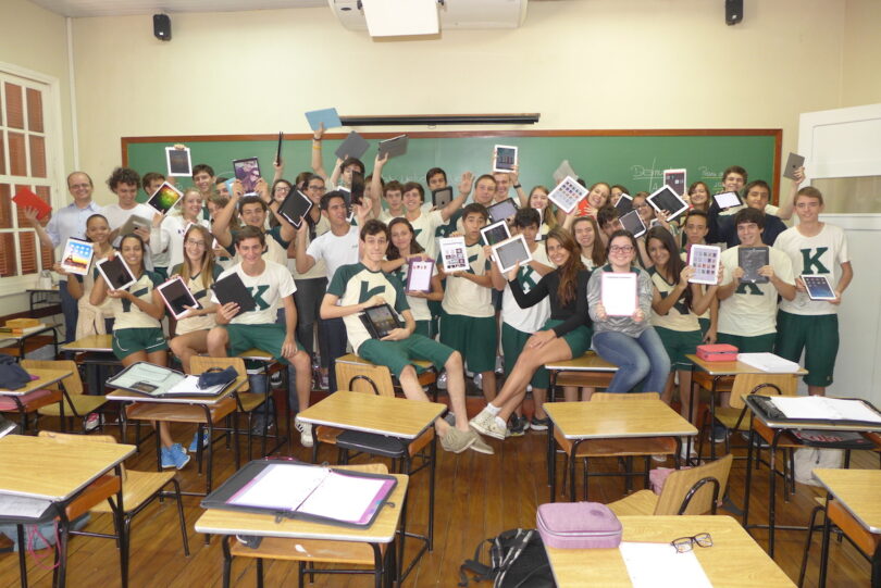 Apple Distinguished School